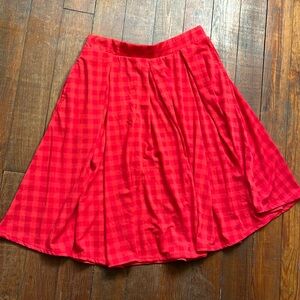 Super Cute Flowy Skirt with Pockets!!